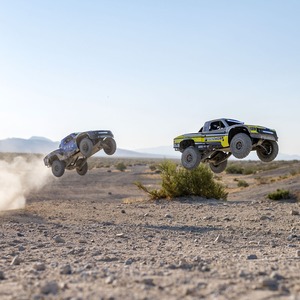Super Baja Rey 1/6 8S 4X4 RTR Brushless Desert Truck King Shocks 50+ MPH Voiture RC avec technologie AVC SMART Bleu LOS05021T2 - Product Image 5