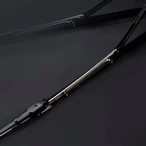 Parapluie léger et économique à 3 plis avec revêtement noir, personnalisable avec logo d'entreprise, idéal pour la publicité et les cadeaux d'affaires, protection contre la pluie et le soleil - Product Image 5