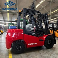 Chariot élévateur tout-terrain autoporteur 3 tonnes à mât bi- ou tri-étages série A2 CPCD pour la manutention de matériaux en entrepôt, directement de l'usine