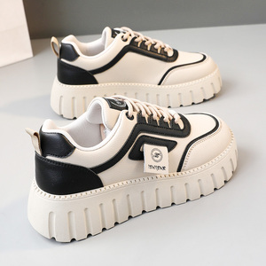 Nouvelles chaussures décontractées à plateforme pour femmes 2026, version coréenne, à bout rond, antidérapantes, tendance mode printemps-été - Product Image 5