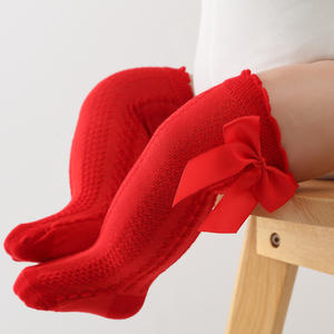 Calcetines hasta la rodilla de estilo español para niñas recién nacidas, <span class=keywords><strong>medias</strong></span> largas caladas <span class=keywords><strong>con</strong></span> volantes de tubo de algodón de punto <span class=keywords><strong>con</strong></span> lazo, calcetines infantiles - Product Image 3