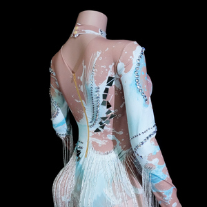 Exclusivo Body de Spandex/Algodón con Estampado de Tinta Acuática y Pedrería, Cuello Alto, Vestido de Baile con Flecos Largos, Ropa Profesional para Espectáculos - Product Image 6
