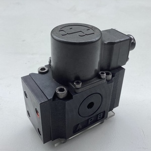 วาล์วรุ่นดั้งเดิม R900952166 4WSE2EM6-2X/10B9ET315K17EV ขนาด 6, 315 บาร์ มีสินค้าในสต็อก - Product Image 2