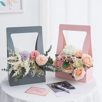 Boîte en papier d'emballage pour fleurs personnalisée avec poignée, boîte cadeau de luxe pour roses, emballage pour fleuristes