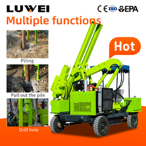 Macchina Economica per Fondamenta di Pannelli Solari con Martello Idraulico per la Posa di Pali in Acciaio sul Campo - Product Image 5