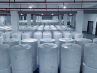 Meilleure vente prix d'usine tissu tricoté chaîne industrielle 100% Polyester lingettes pour salles blanches essuie-glaces pour salles blanches sèches