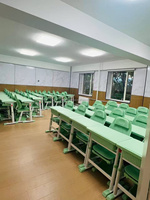 Meubles scolaires de nouvelle conception, bureau et chaise réglables en hauteur pour la pause déjeuner des élèves, ensemble de tables et de chaises pour la pause déjeuner