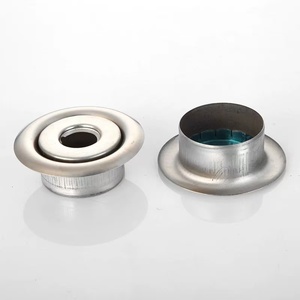 Série <span class=keywords><strong>de</strong></span> sprinklers anti-incendie : <span class=keywords><strong>Plaque</strong></span> d'encastrement semi-encastrée, Anneau <span class=keywords><strong>de</strong></span> couverture chromé pour sprinkler anti-incendie, Cache décoratif - Product Image 3