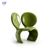 Chaise de loisirs de luxe moderne en fibre de verre, design sculptural, couleur personnalisée, écologique, durable, pour salon, appartement, bureau à domicile