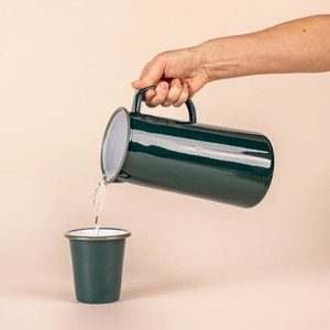 2,2 L grosir peralatan makan dapur buatan tangan kustom cetak logo Logam penahan Bunga barang enamel tinggi kendi susu air dengan cangkir - Product Image 1