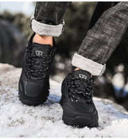 Chaussures de randonnée pour hommes en coton imperméable pour l'extérieur, chaussures de randonnée basses en cuir et chaudes de grande taille pour l'extérieur