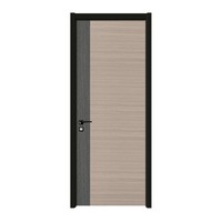 Porte d'entrée moderne coulissante robuste avec finition en bois d'acajou isolée pour la maison ou le bureau