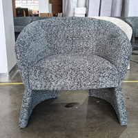 Fauteuil lounge tapissé rempli d'éponge de conception simple créative pour le salon hôtel