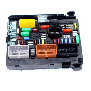 Conjunto de Caja de Fusibles OEM 9807028780 9807028880 <span class=keywords><strong>BSM</strong></span> R04 para Peugeot 308CC 308SW 607 EP6DT Motor 1.6T Caja de Servo - Product Image 2