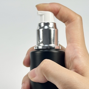 15ml 30ml 2oz personnalisé prix <span class=keywords><strong>de</strong></span> gros cylindre bouton-poussoir flacons en verre compte-gouttes pour l'huile essentielle <span class=keywords><strong>de</strong></span> <span class=keywords><strong>barbe</strong></span> cheveux - Product Image 6