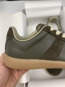 Zapatillas de Diseño de Lujo 2026, Calzado Casual Clásico para Mujer, Zapatos Planos de Cuero Genuino con Cordones para Hombre, Ligeros y Transpirables - Product Image 3