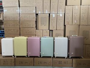 Maleta de Viaje Rígida con Ruedas, Diseño Moderno, Económica, de Gran Capacidad, para Chicas - Product Image 6