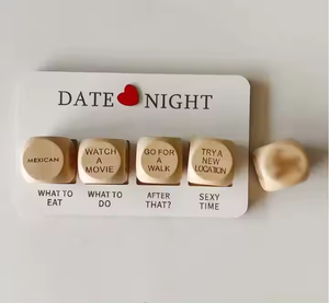 Ideas DE REGALO PARA EL Día de San Valentín 2025, juego de <span class=keywords><strong>dados</strong></span> de madera personalizados, colorido cúbico, fecha, amante de la noche, juego de mesa para adultos, divertido, romántico, Cuadrado de <span class=keywords><strong>dados</strong></span> - Product Image 5