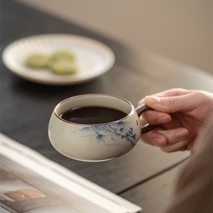 Tasse à thé en céramique style Ru avec anse, design maître du Kung Fu chinois, pour déguster du thé/du café - Product Image 4