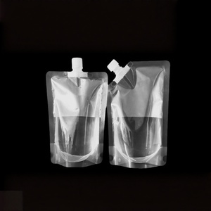 Poches à bec verseur écologiques et recyclables en PET/PE avec impression en gravure pour jus, bière, boissons liquides - Product Image 3