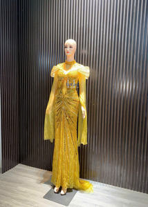 Vestido de Mujer con Hombros Descubiertos, Manga Regular, Estilo Sirena, Tela de Seda, Pedrería de Alta Gama, Estilo Urbano, para Fiesta de Noche de Invierno - Product Image 5