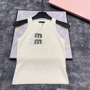 Top <span class=keywords><strong>Canotta</strong></span> <span class=keywords><strong>Donna</strong></span> a Costine Senza Maniche con Ricamo Lettere in Strass, Ideale per Vacanze Estive Casual - Articolo Caldo del Momento - Product Image 1