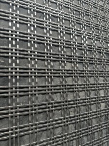 Feuille décorative perforée à motifs croisés pour meubles et design d'intérieur - Product Image 2