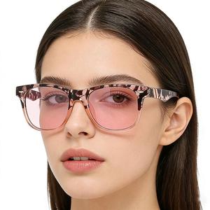 Lunettes de soleil rétro, tendance et à la mode, avec petites lanières, montures complètes, imprimés floraux, pour femmes sexy, et - Product Image 5