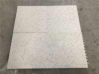 Carreaux de sol en pierre polie, carreaux de terrazzo en pierre, 60x60 cm, blanc, copeaux bleus, carreaux de terrazzo
