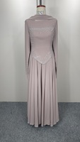 Robe Abaya Musulmane Longue de Luxe Moderne R-841, Col Carré, Élégante et Modeste, pour Soirée et Fête, Abaya de Dubaï Prête à l'Expédition, Douce