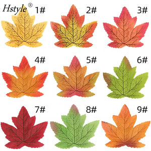 Hstyle 50 pz foglie di acero artificiale autunno foglie artigianali per matrimonio autunno decorazione di ringraziamento per la tavola foglie sparpagliate - Product Image 5