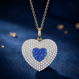 Collar con colgante de corazón con zafiro azul en el centro y diamante en oro chapado en 18K para mujer, estilo de lujo - Product Image 2