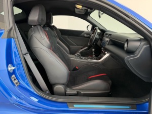 Subaru <span class=keywords><strong>BRZ</strong></span> 2.4L 6MT Azul Brillante 2022, Coupé de 2 Puertas, Tracción Trasera, Auto Deportivo <span class=keywords><strong>Usado</strong></span> con Poco Kilometraje, Disponible para Envío Inmediato - Product Image 5