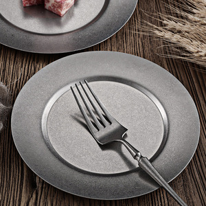 Assiette Ronde en Acier Inoxydable Style Rétro Japonais Luxshiny pour Steak, Dîner, Sushi, Desserts, Gâteaux, Bonbons et Fruits - Product Image 3