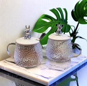 Venta al por mayor Ins 400ml portátil oso martillado taza <span class=keywords><strong>de</strong></span> vidrio transparente taza para beber con asa botella <span class=keywords><strong>de</strong></span> <span class=keywords><strong>agua</strong></span> <span class=keywords><strong>de</strong></span> vidrio - Product Image 3