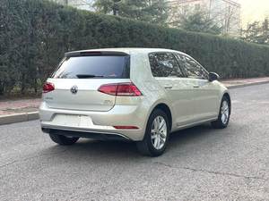 VW Golf 7 230TSI 2018 Usata, Auto Compatta a Benzina, Cambio Automatico, Hatchback, Veicolo Economico in Vendita - Product Image 3