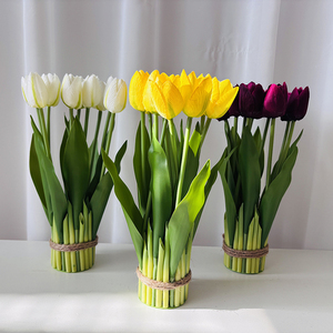 Silk <strong>Tulip</strong> Potted Plant 29cm High Durable Indoor <strong>Table</strong> Ornament for Thanksgiving Christmas &amp; Wedding Decor Multi-piece Package - Product Image 3