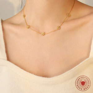 Fairy Fresh Floral Design Small <strong>Daisy</strong> Link Charming Chain Necklace Stainless Steel Gold-plated Necklace Non-fading <strong>Jewelry</strong> - Product Image 3
