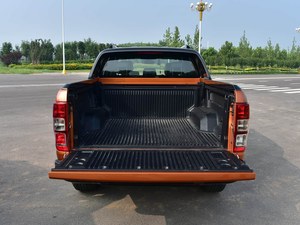 Ford Ranger d'<span class=keywords><strong>occasion</strong></span> importée 2018, pick-up robuste avec barres de toit standard, cabine spacieuse, livraison dans tous les pays africains - Product Image 6