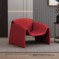 Fauteuil individuel mobile en métal rouge, style italien, luxe léger, design de créateur, tendance et créatif, pour salon et loisirs
