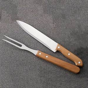 Juego de 2 Utensilios para Barbacoa de Acero Inoxidable con Mango de Madera para Exteriores, con Bolsa - Product Image 4