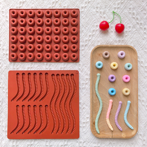 1Set Siliconen Snoep Mallen, 5 Stuks Chocolade Biscuit Bakvorm Mini Hart/Donut/Dinosaurus/Beer/Rups Gevormde Gummies Mallen - Product Image 5