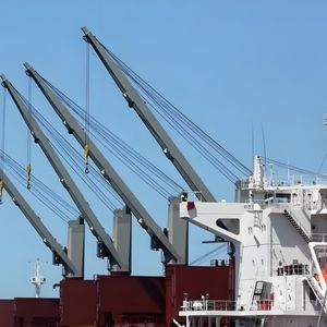 Vente directe auprès des fabricants chinois de petites grues marines et de grues hydrauliques pour navires - Product Image 6