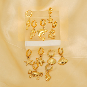 Summer Beach Animal <strong>Jewelry</strong> 18k Gold Plated Stainless Steel Shell Dolphin Sea Horse Tortoise <strong>Crab</strong> Huggie Earrings for Women - Product Image 2