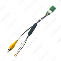 Adaptateur de fil inversé pour voiture 10Pin Male Car Camera Video Plug RCA Cable for Suzuki (08-19) Radio Dash Frame
