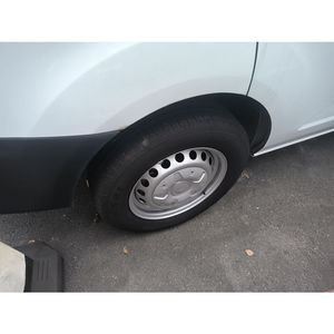 ฟอร์ด ทรานซิท ปี <span class=keywords><strong>2023</strong></span> รถมือสอง MPV เบนซิน เกียร์ธรรมดา รถบริษัท ขับเคลื่อนล้อหน้า สีขาว รถมือสองจากตัวแทนจำหน่าย พร้อมส่งมอบ - Product Image 3