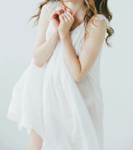 Robe de nuit d'été en coton sans manches pour femme, chemise de nuit courte blanche, peignoir en dentelle douce, chemises de nuit victoriennes, vêtements de nuit de princesse - Product Image 1