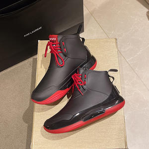 L'usine vend un nouveau lot de bottes de pluie courtes pour femmes, confortables, imperméables et de style occidental, très tendance. - Product Image 4