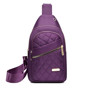 กระเป๋าคาดอกไนลอนผู้หญิงแฟชั่นใหม่ ลายตารางเพชร กระเป๋าสะพายข้างแบบสะพายไหล่ ความจุขนาดใหญ่ สำหรับปั่นจักรยานและเดินทาง - Product Image 6