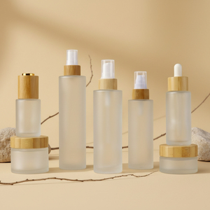 Envase Cosmético al por Mayor de 30ml 50ml 60ml 80ml 100ml 120ml, Botella de Vidrio Esmerilado con Pulverizador de Niebla Fina para Lociones, con Tapa de Madera - Product Image 4